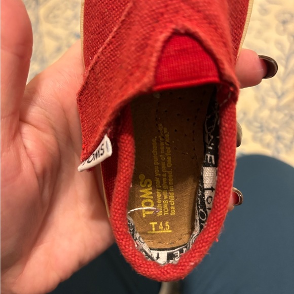 TOMS toddler Red Canvas Shoes - Picture 6 of 6